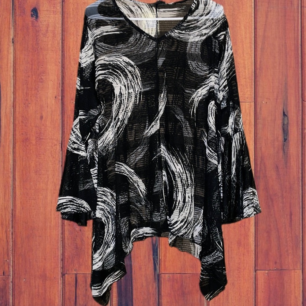 Cute Dor Dor Couture Blouse